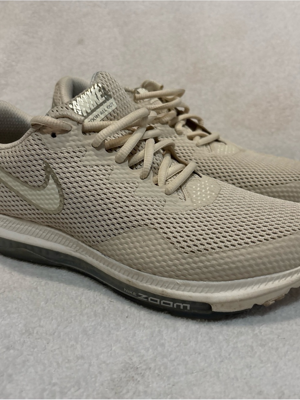 Nike Zoom All Out Low 2 Running Shoes Light Cream Womens Size 9